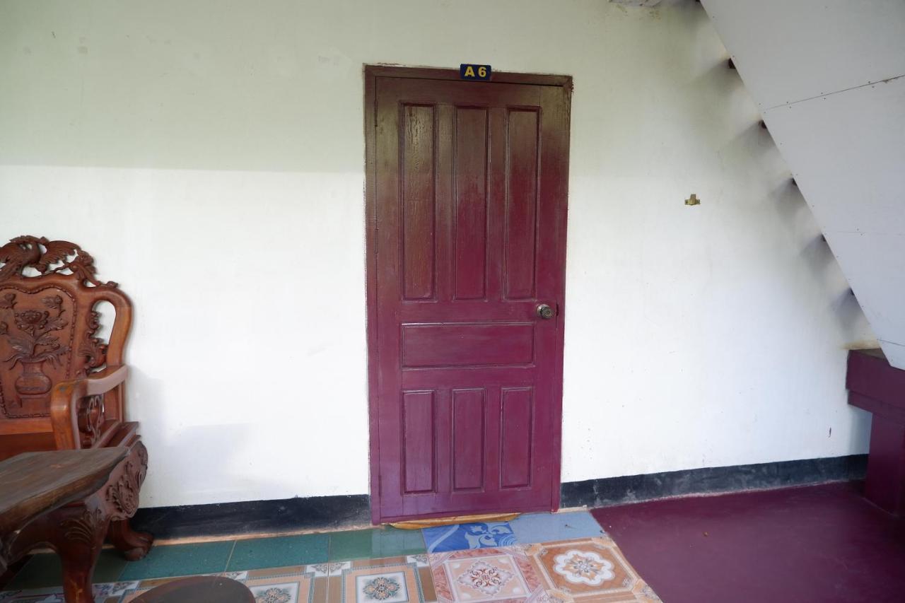 Song Lao Guesthouse Тхакхэк Экстерьер фото